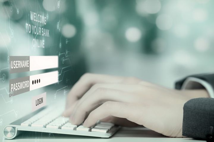 601113股票深度分析：机遇与风险并存